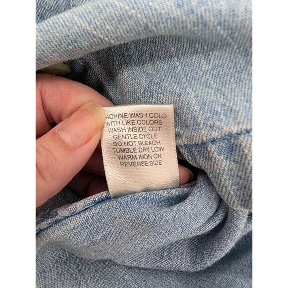 Vintage Y2K Christopher & Banks Chambray Kitty Cat Women's Medium Button Up - Picture 4 of 10